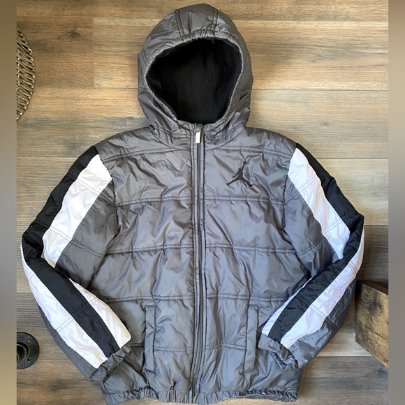 Jordan Other - Nike air Jordan coat
